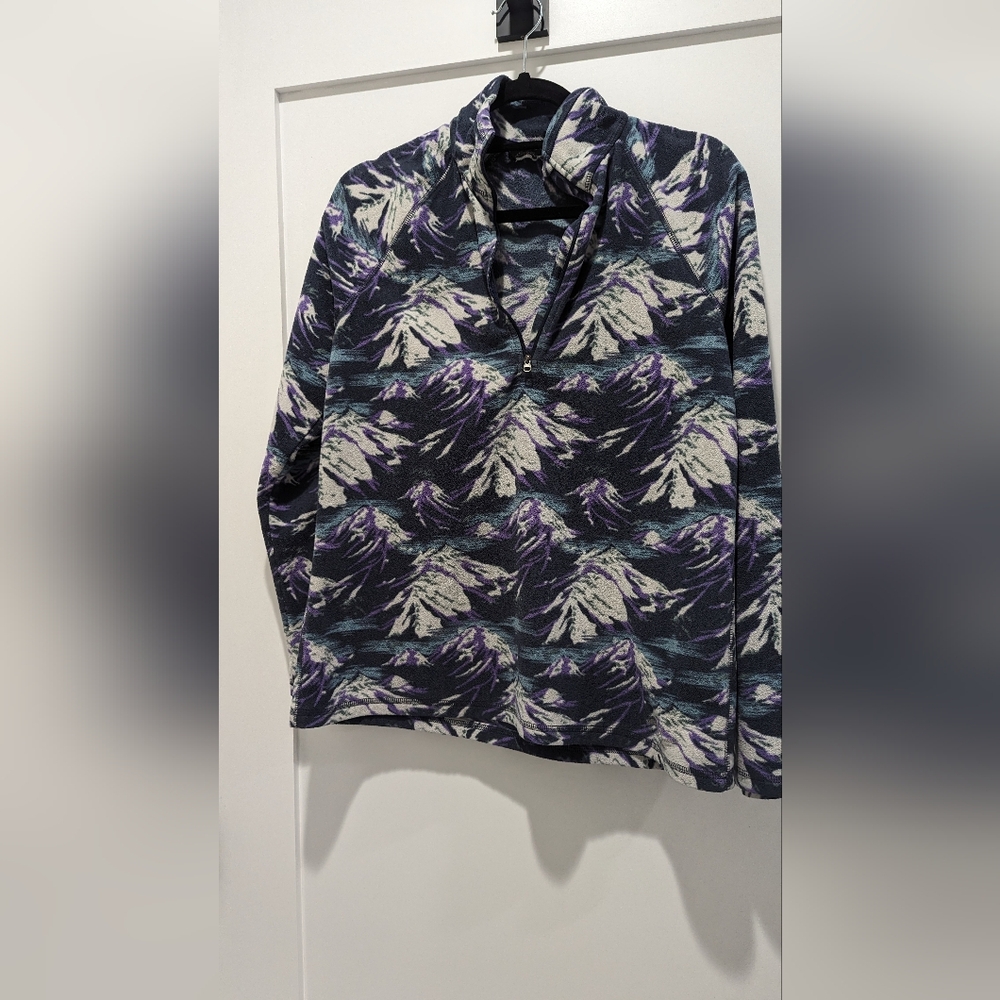 Eddie Bauer Mountain Long Sleeve Sweater